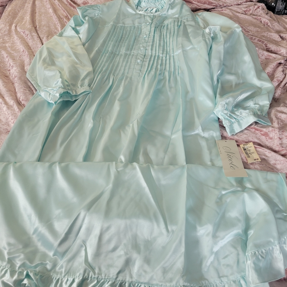 Nightgown